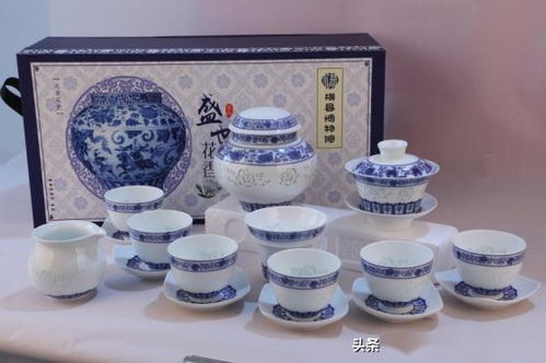 賡續紅色血脈 創意點亮未來——全區博物館紅色文化暨特色文創產品展的文藝創作探索